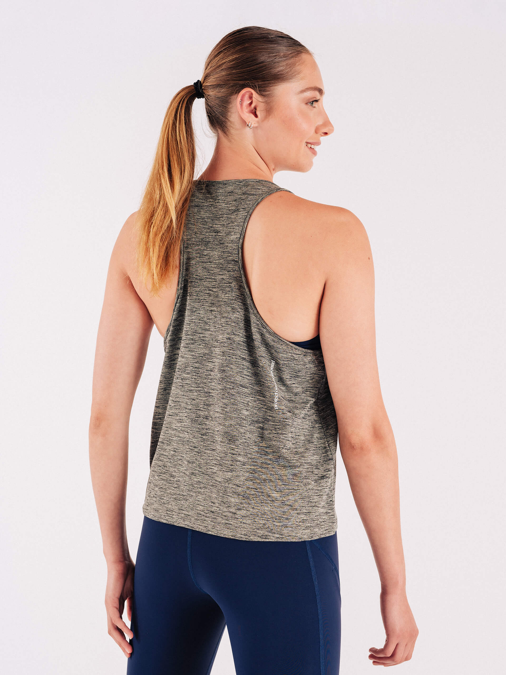circle-sportswear-d-bardeur-technique-get-comfy image 3