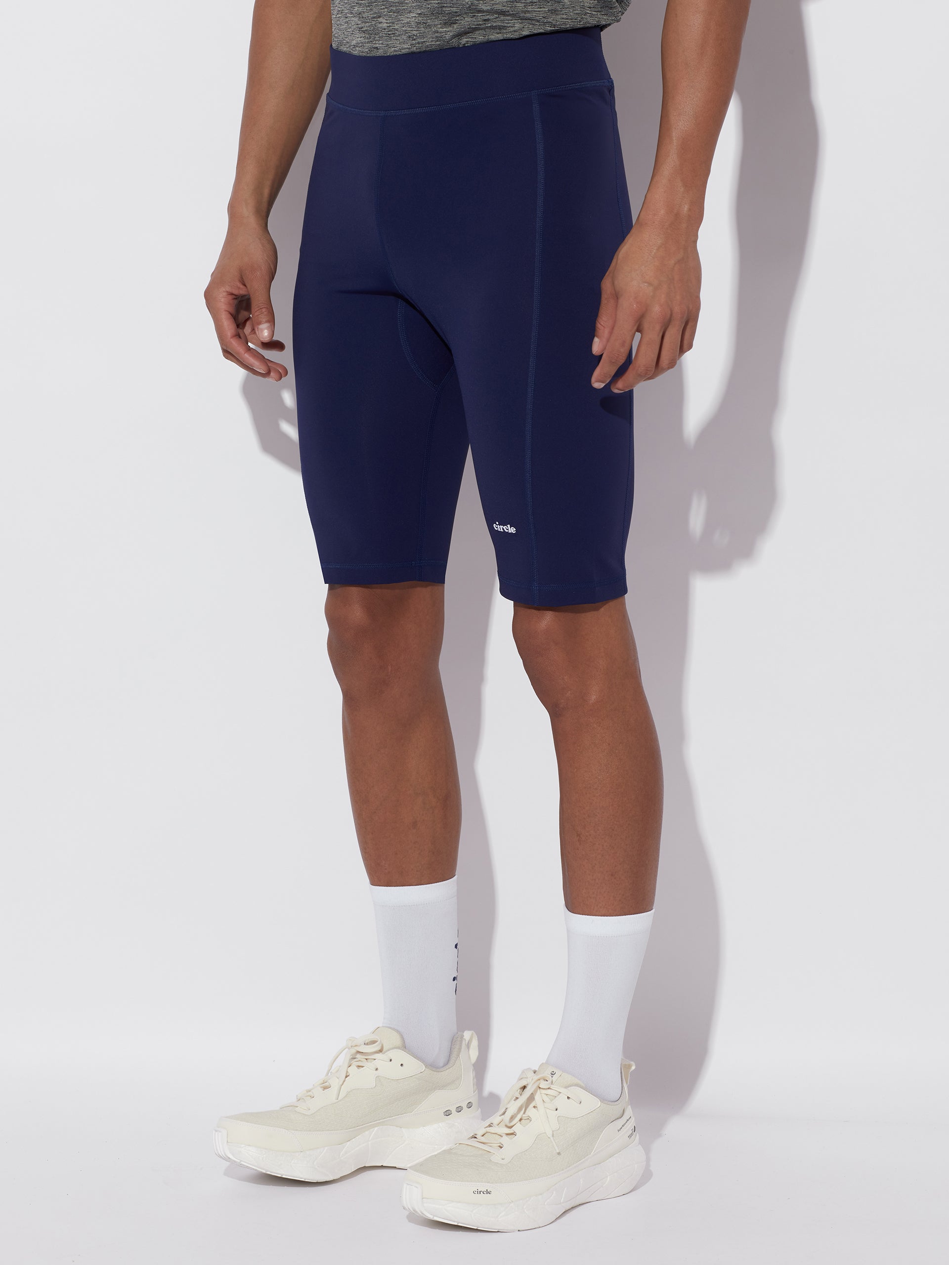 circle-sportswear-short-de-compression-hit-the-road image 8