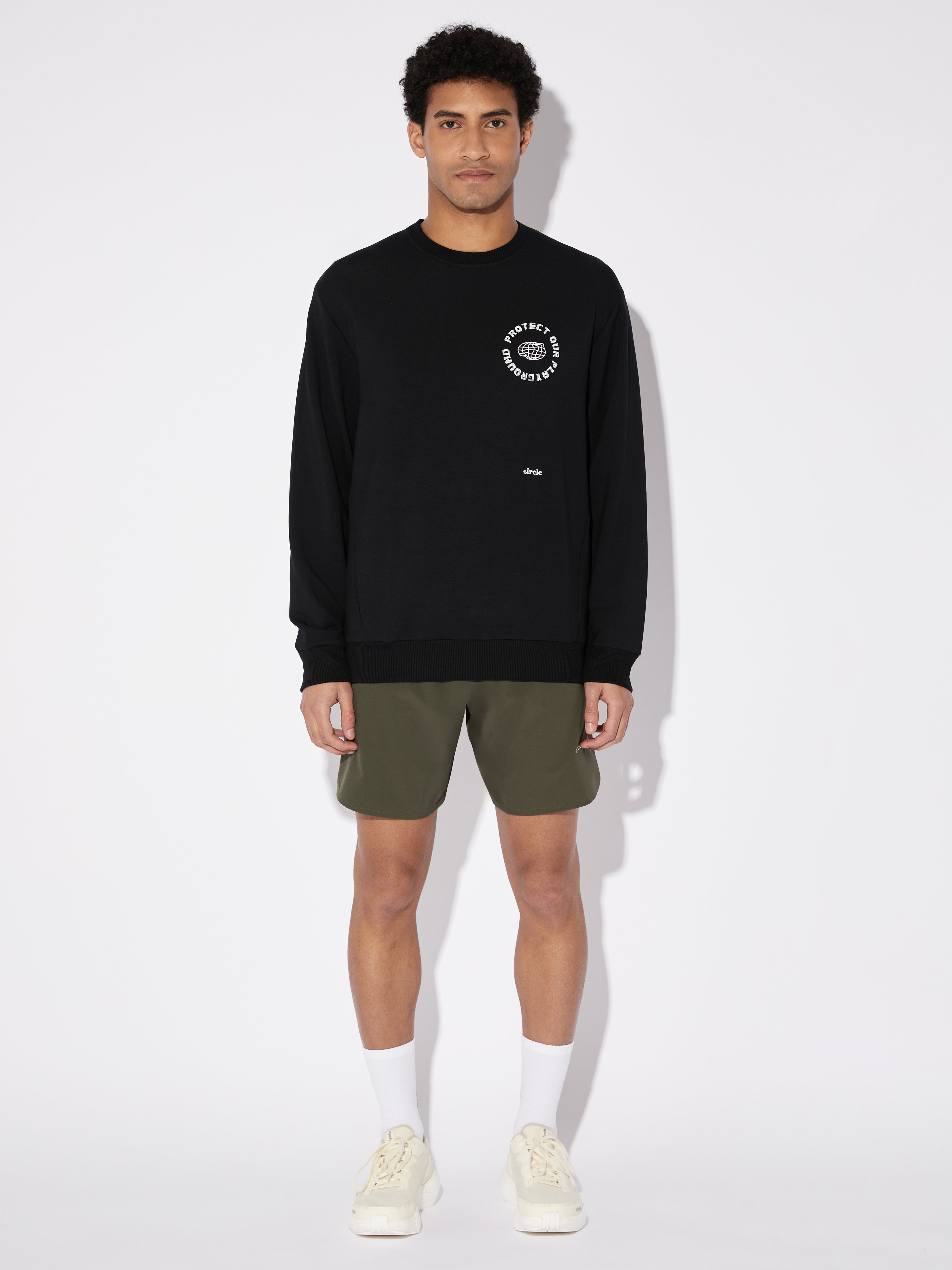 circle-sportswear-short-active-homme-short-l-ger-avec-poche-zipp-e image 5