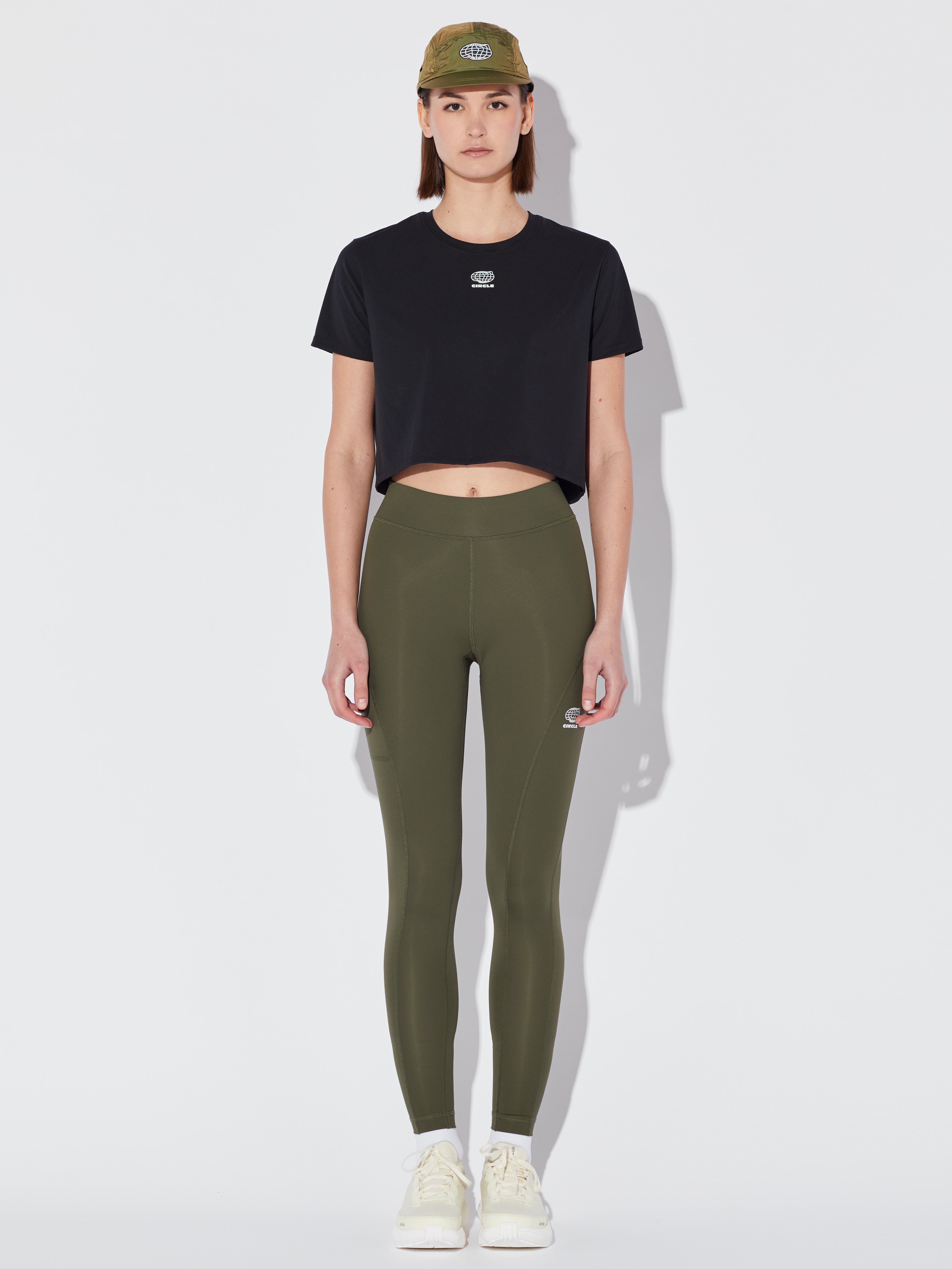 circle-sportswear-crop-top-smooth-operator-2-0-brassi-re-courte-l-g-re-en-maille image 4