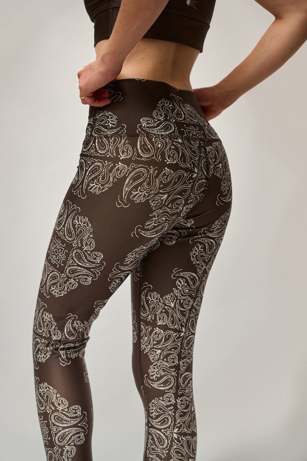 luz-collections-legging-vanille-legging-7-8e-taille-mi-haute-gainant-bandana-mar image 2