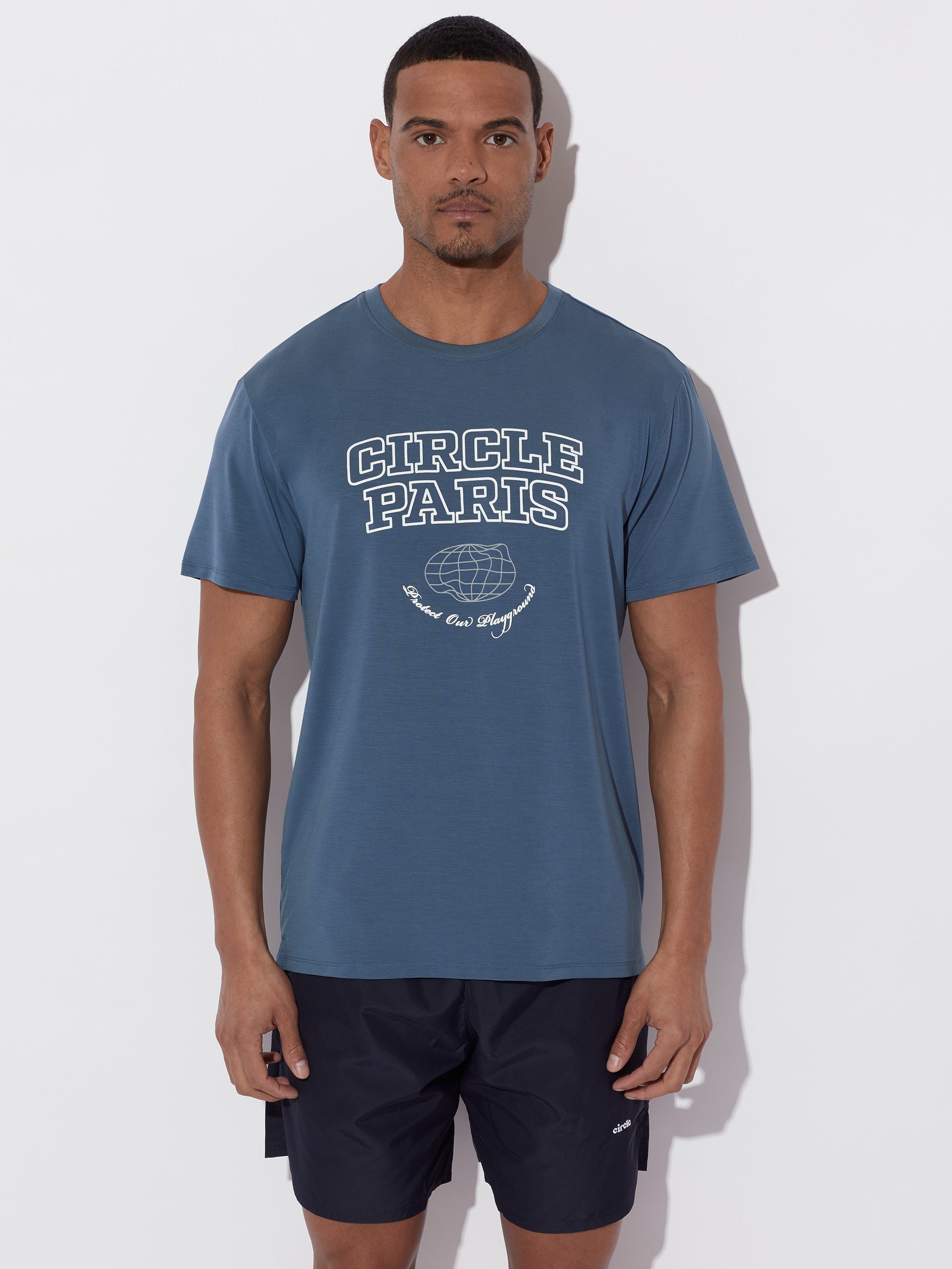 circle-sportswear-t-shirt-iconic-circle-paris-ultra-l-ger-mati-res-recycl-es image 1