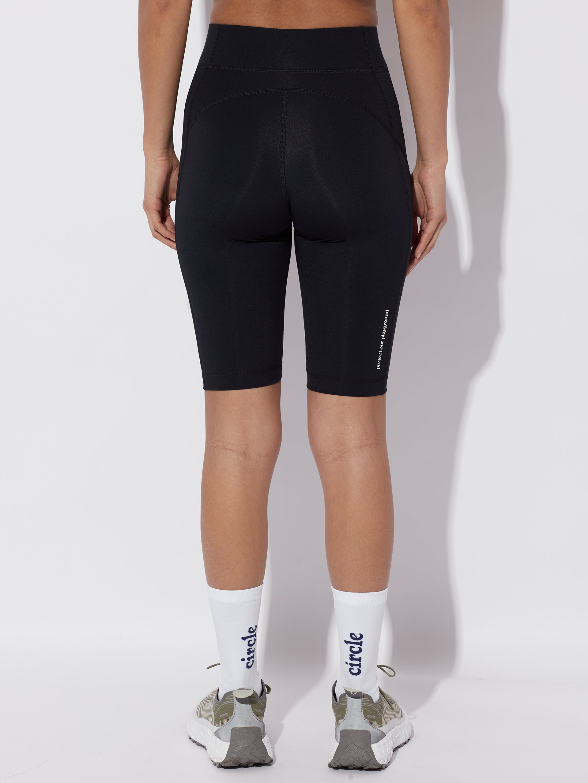 circle-sportswear-short-running-back-on-track-26-cm image 4