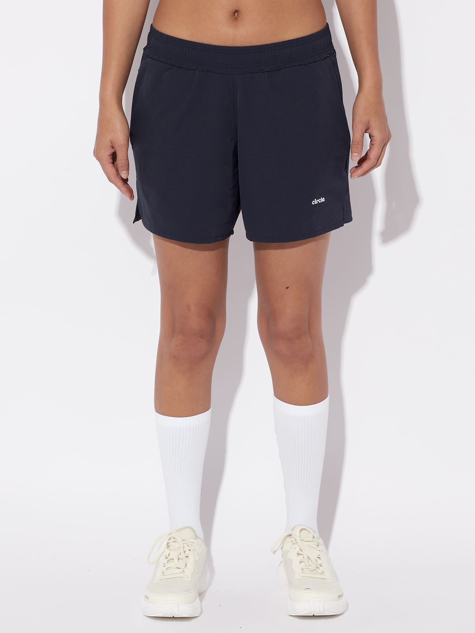 circle-sportswear-short-active-femme-poche-zipp-e-double-s-chage-rapide image 1
