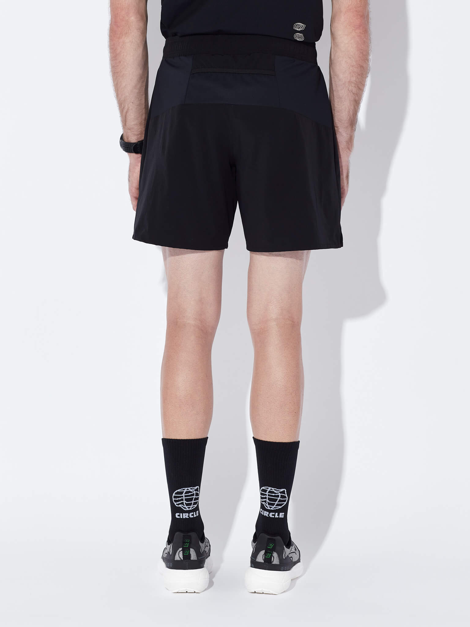 circle-sportswear-short-everystride-homme image 6