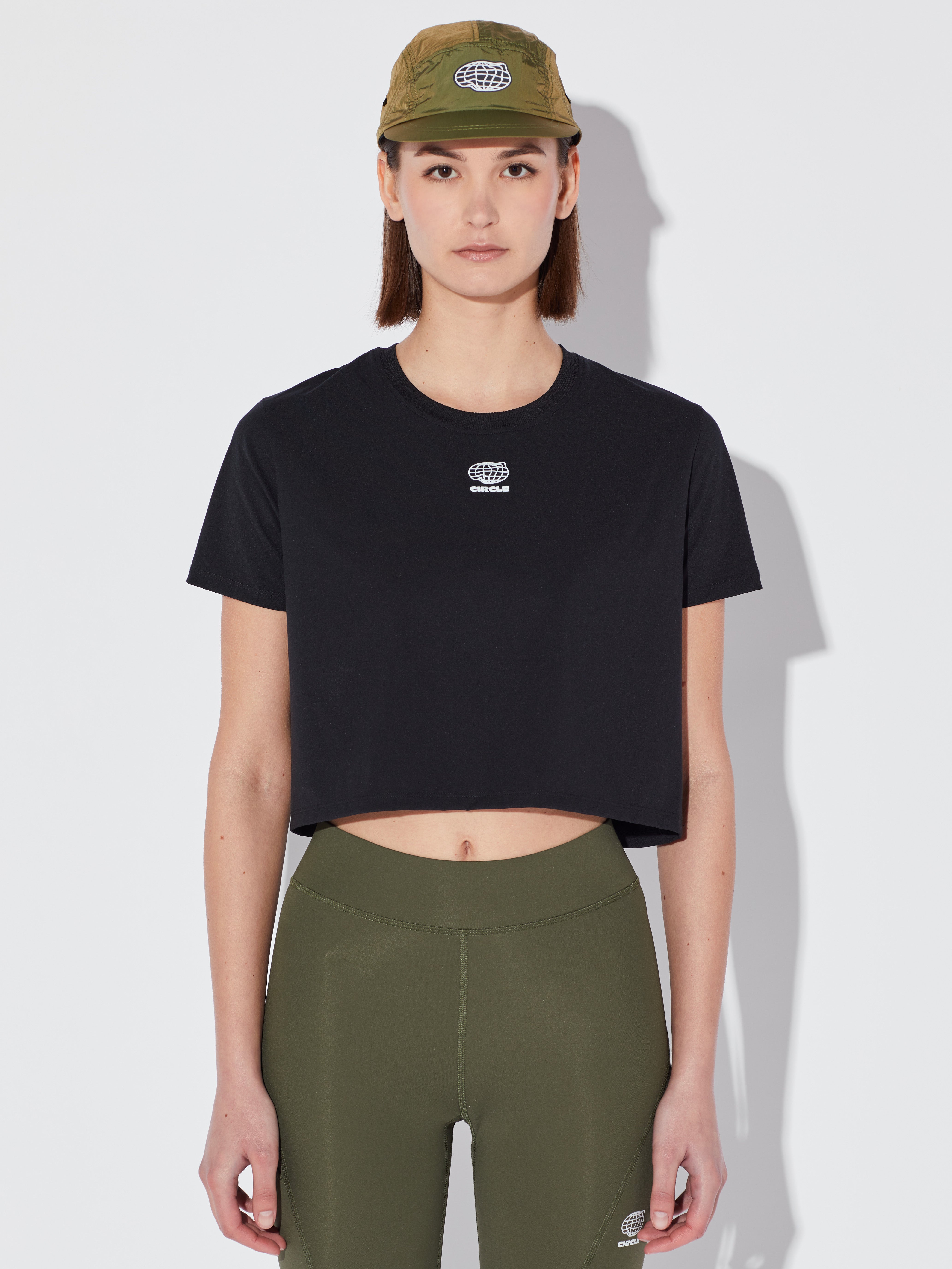 circle-sportswear-crop-top-smooth-operator-2-0-brassi-re-courte-l-g-re-en-maille image 1