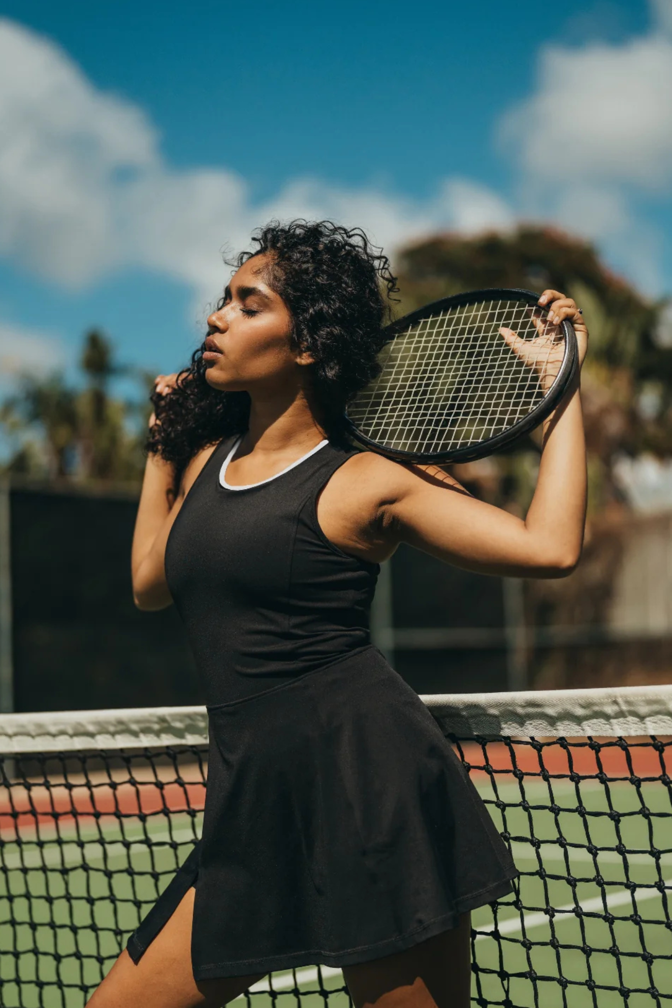 luz-collections-robe-de-tennis-rose-et-noire-robe-de-sport-avec-short-int-gr-et- image 3