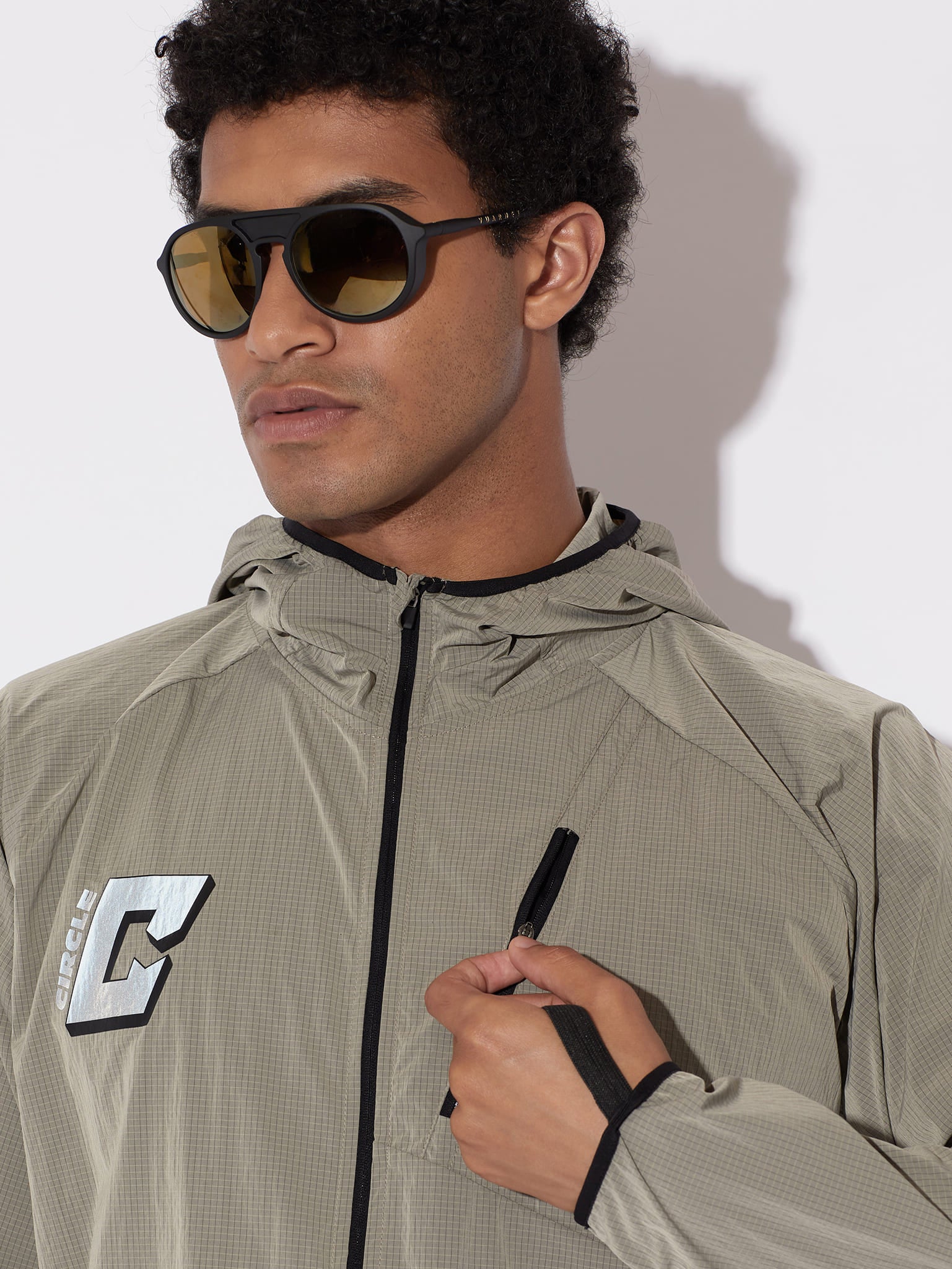 circle-sportswear-veste-coupe-vent-windrunner-homme image 4
