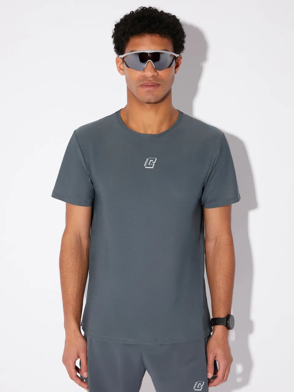 circle-sportswear-t-shirt-legend-homme-2-0 image 1