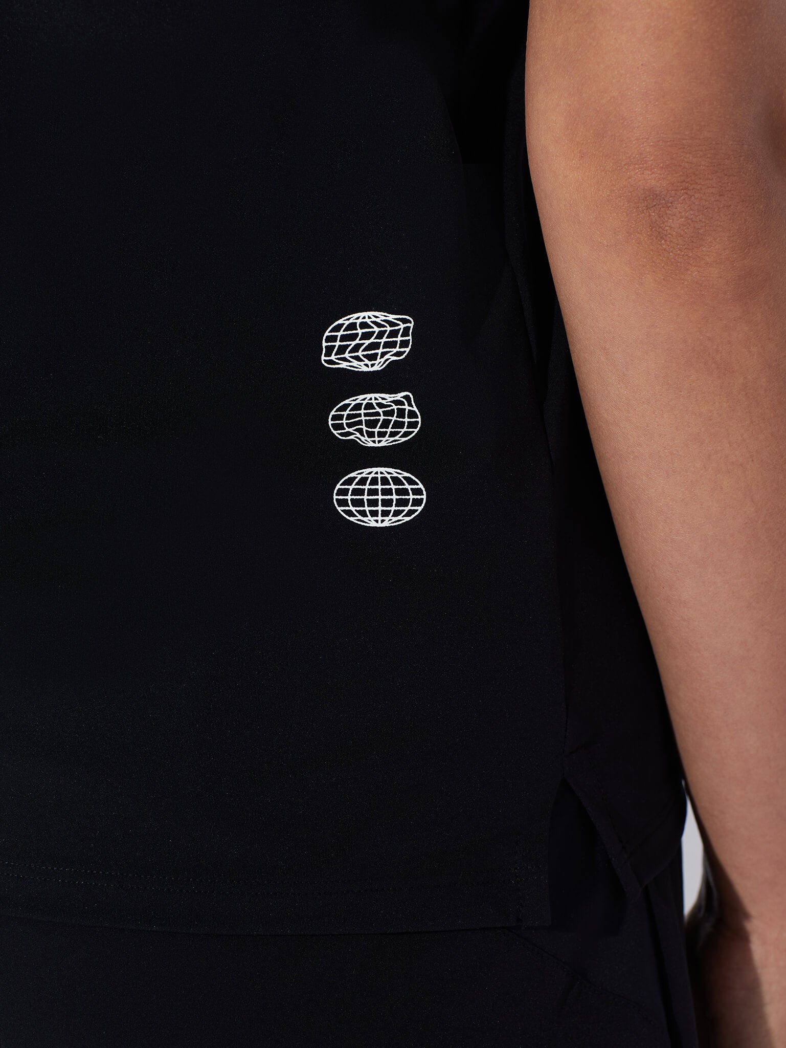 circle-sportswear-t-shirt-athletic-run-tee-shirt-running-l-ger-respirant-onyx-bl image 4