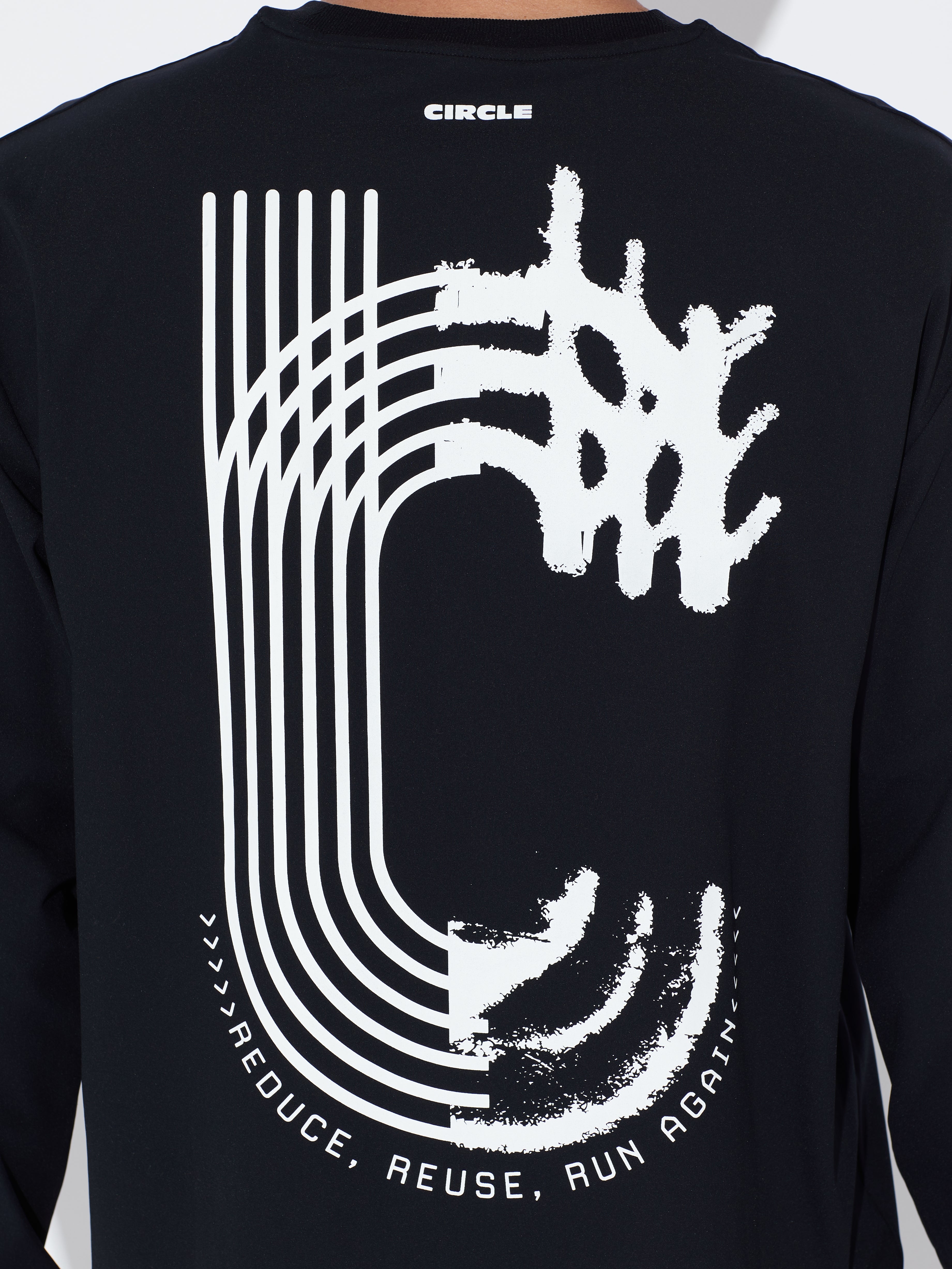 circle-sportswear-t-shirt-manches-longues-feel-good-run-track-2-0 image 5
