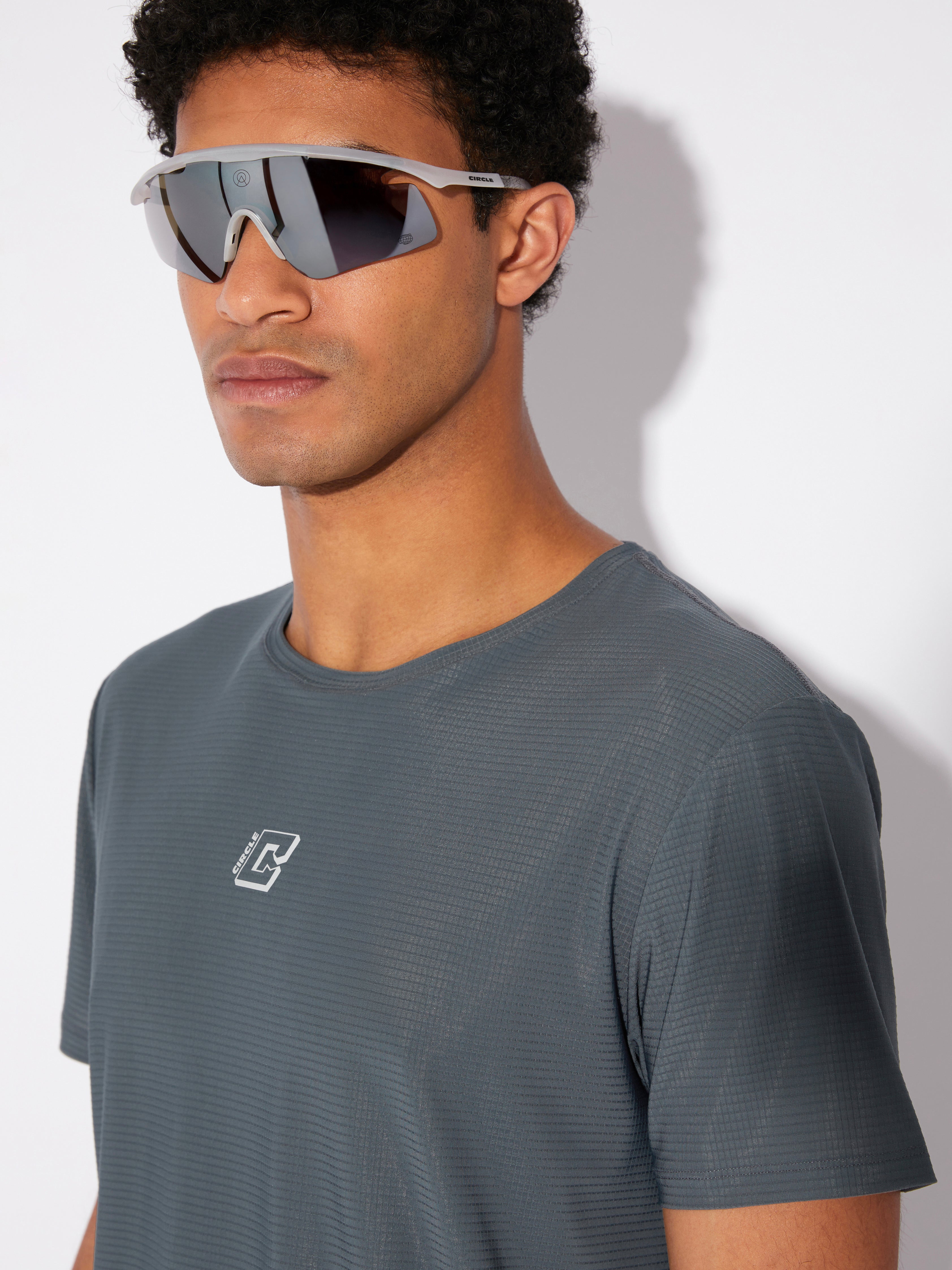 circle-sportswear-t-shirt-legend-homme-2-0 image 2
