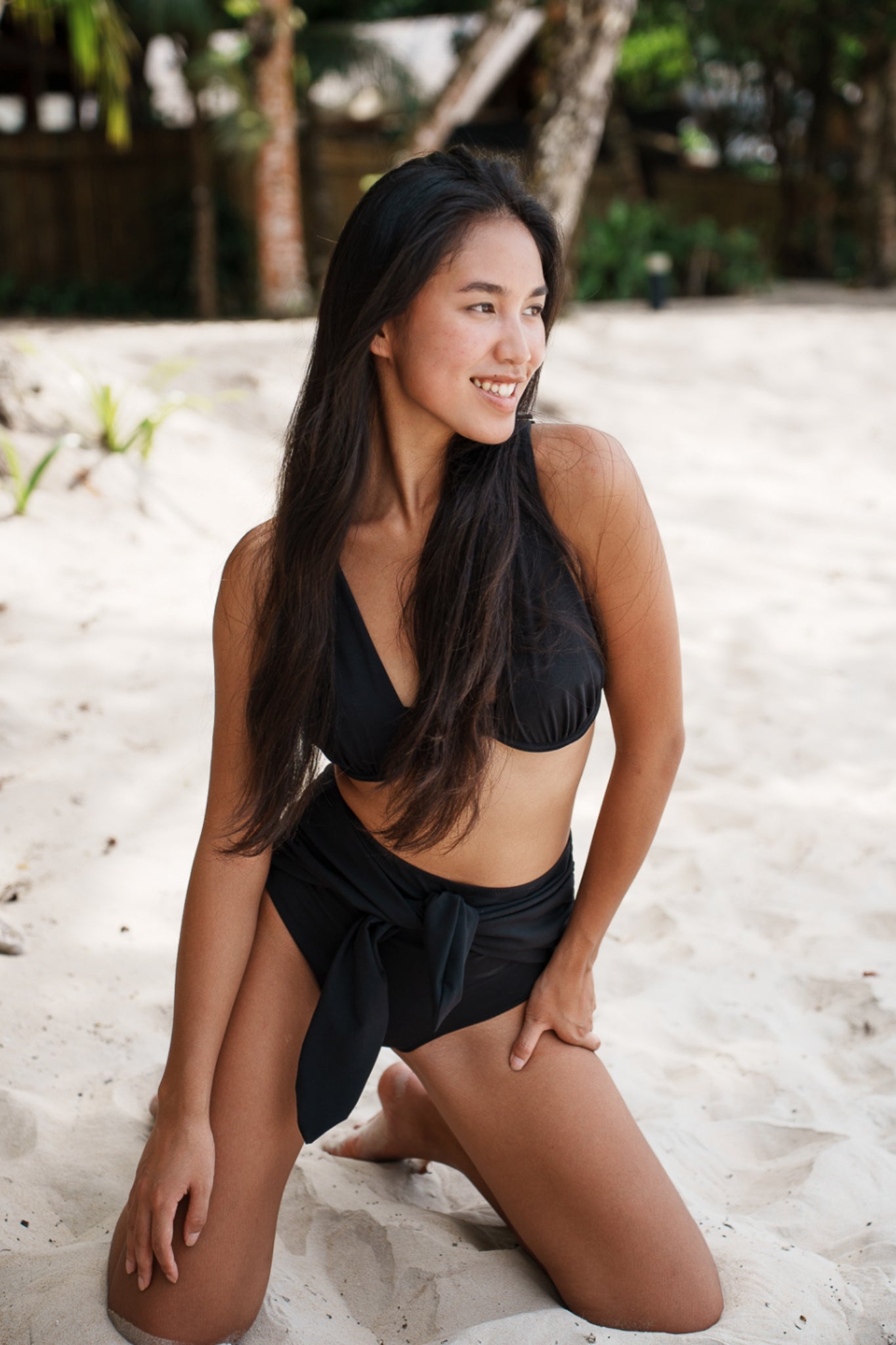 luz-collections-bas-de-bikini-isaline-noir-taille-haute-effet-drap-avec-n-ud image 2