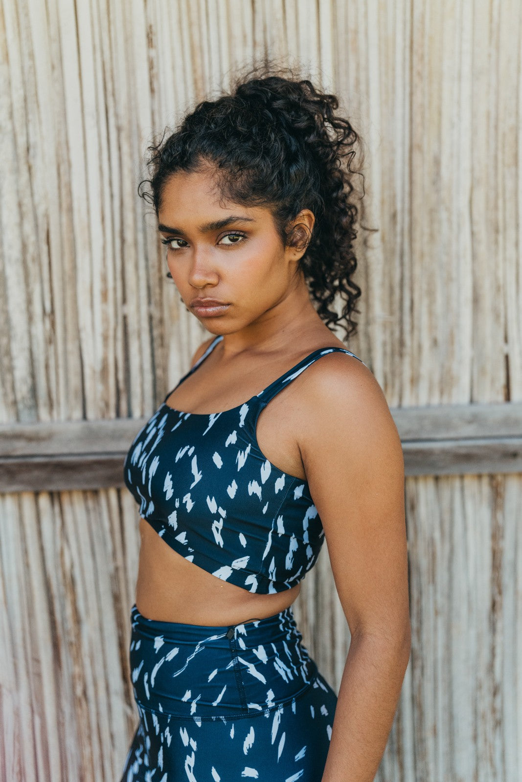 luz-collections-alex-brassi-re-sport-maintien-interm-diaire-d-bardeur-chakra-ble image 3