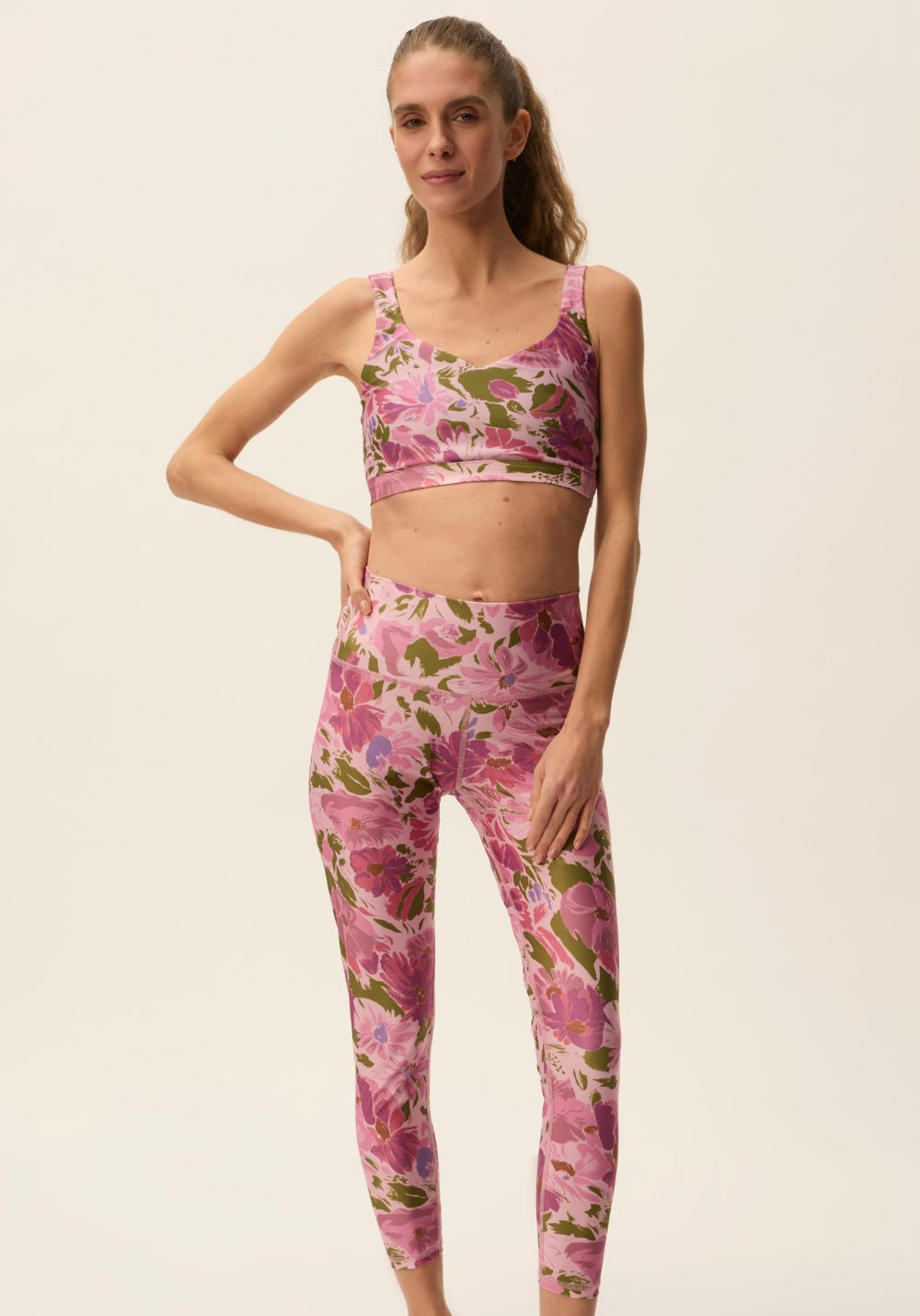 luz-collections-legging-7-8-jasmin-fleuri-collab-des-petits-hauts image 1