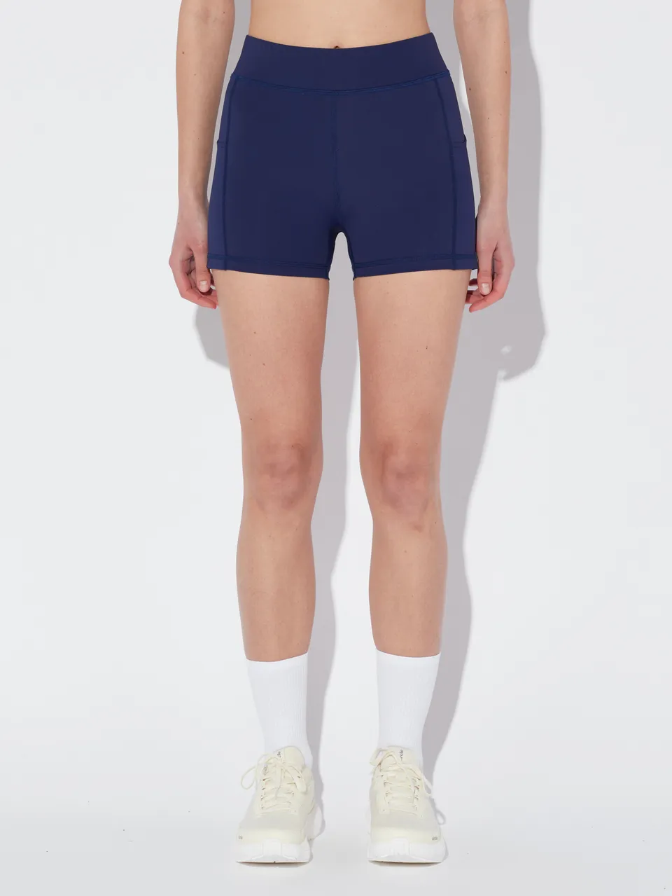 circle-sportswear-short-running-get-shortier-7-cm image 1