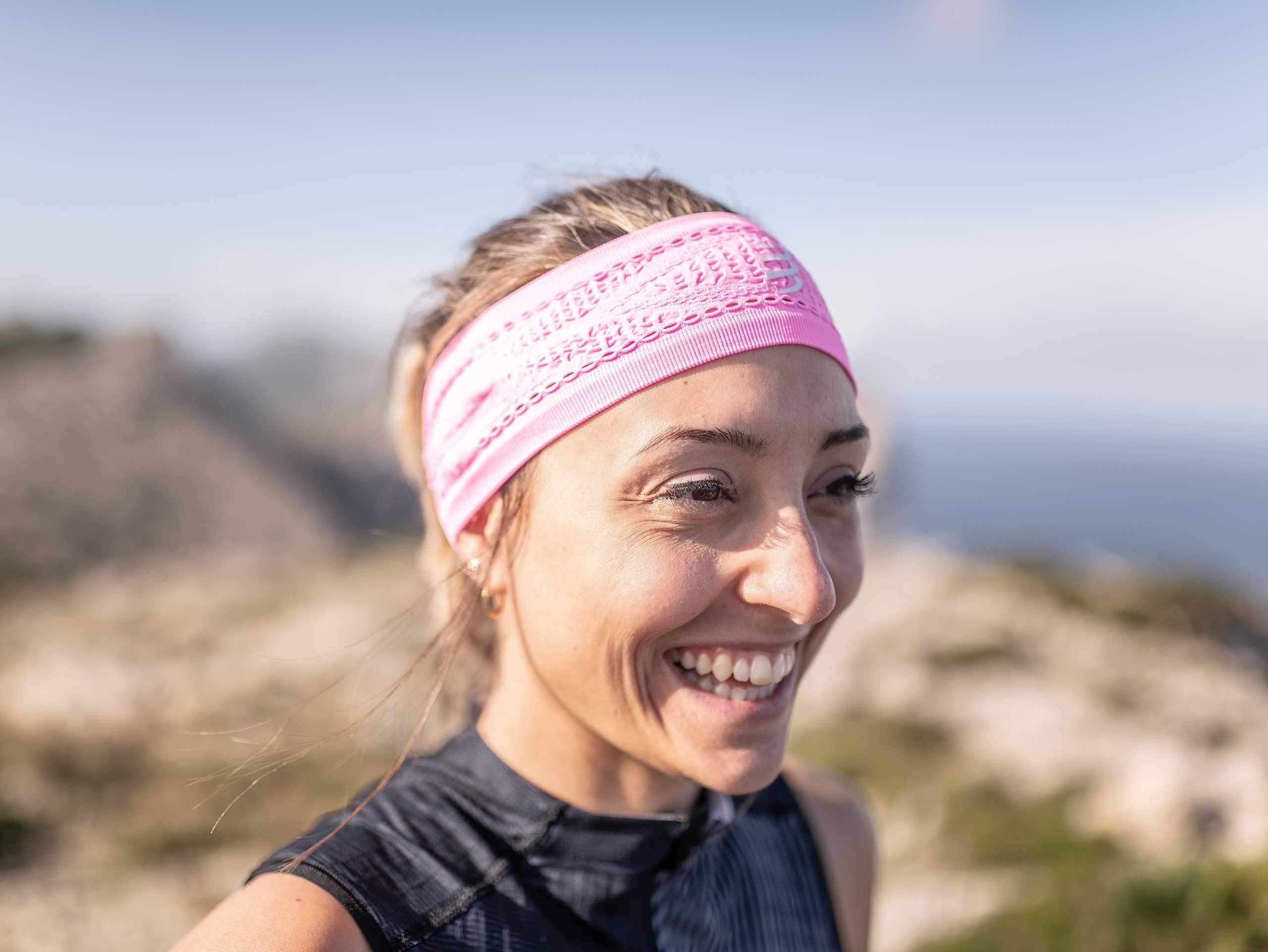 compressport-thin-headband-on-off-bandeau-de-running-fin-rose-taille-unique image 3