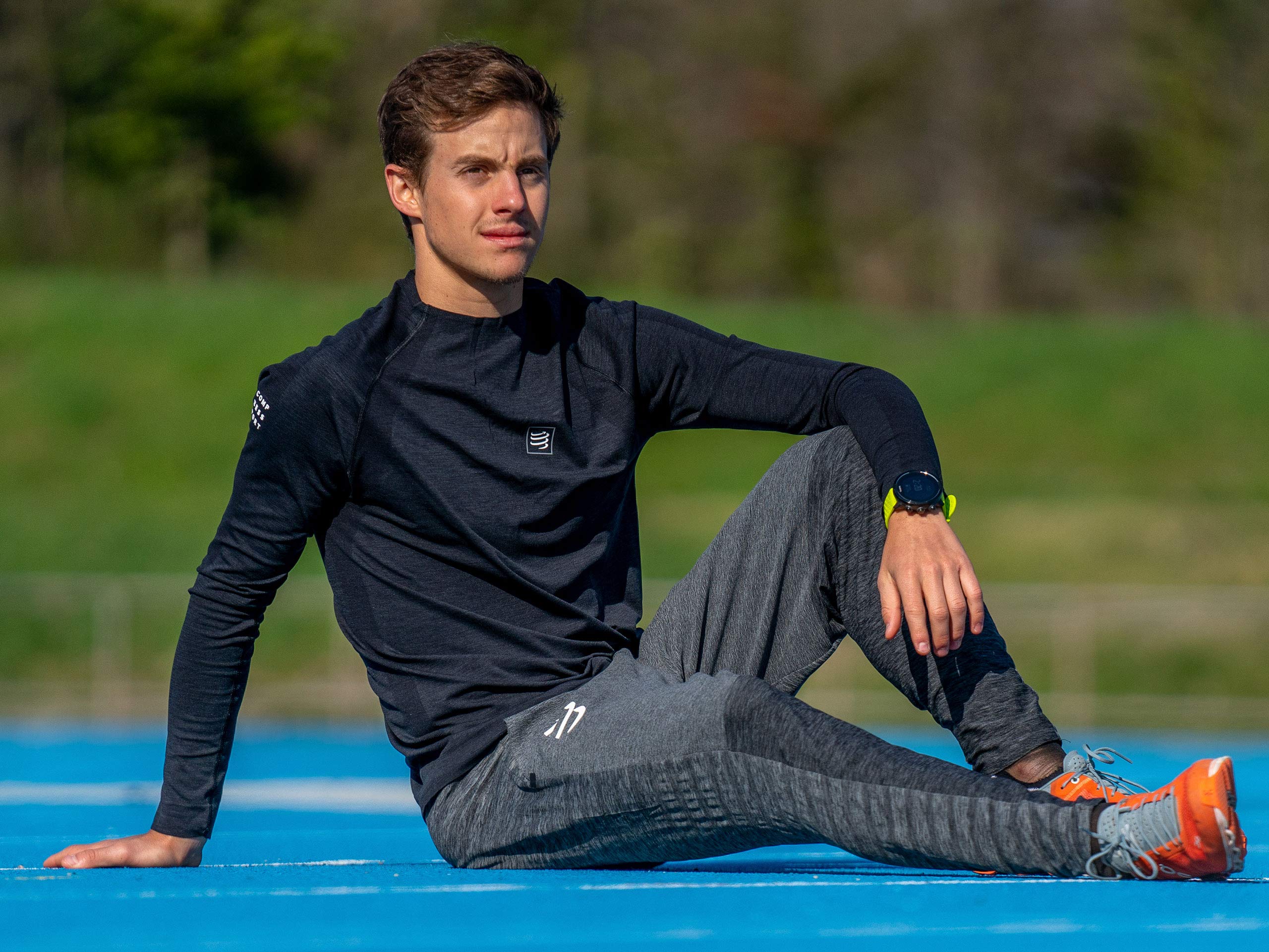 compressport-training-ls-t-shirt-t-shirt-sport-manches-longues-sans-coutures-adu image 7