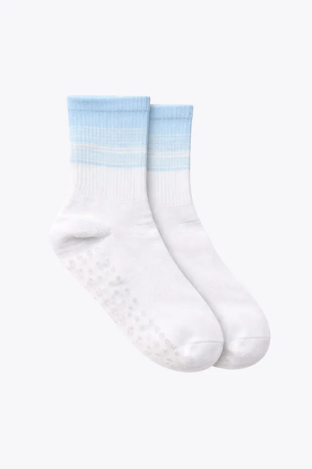 luz-collections-chaussettes-cr-me-bleu-ciel-semelles-anti-d-rapantes image 1