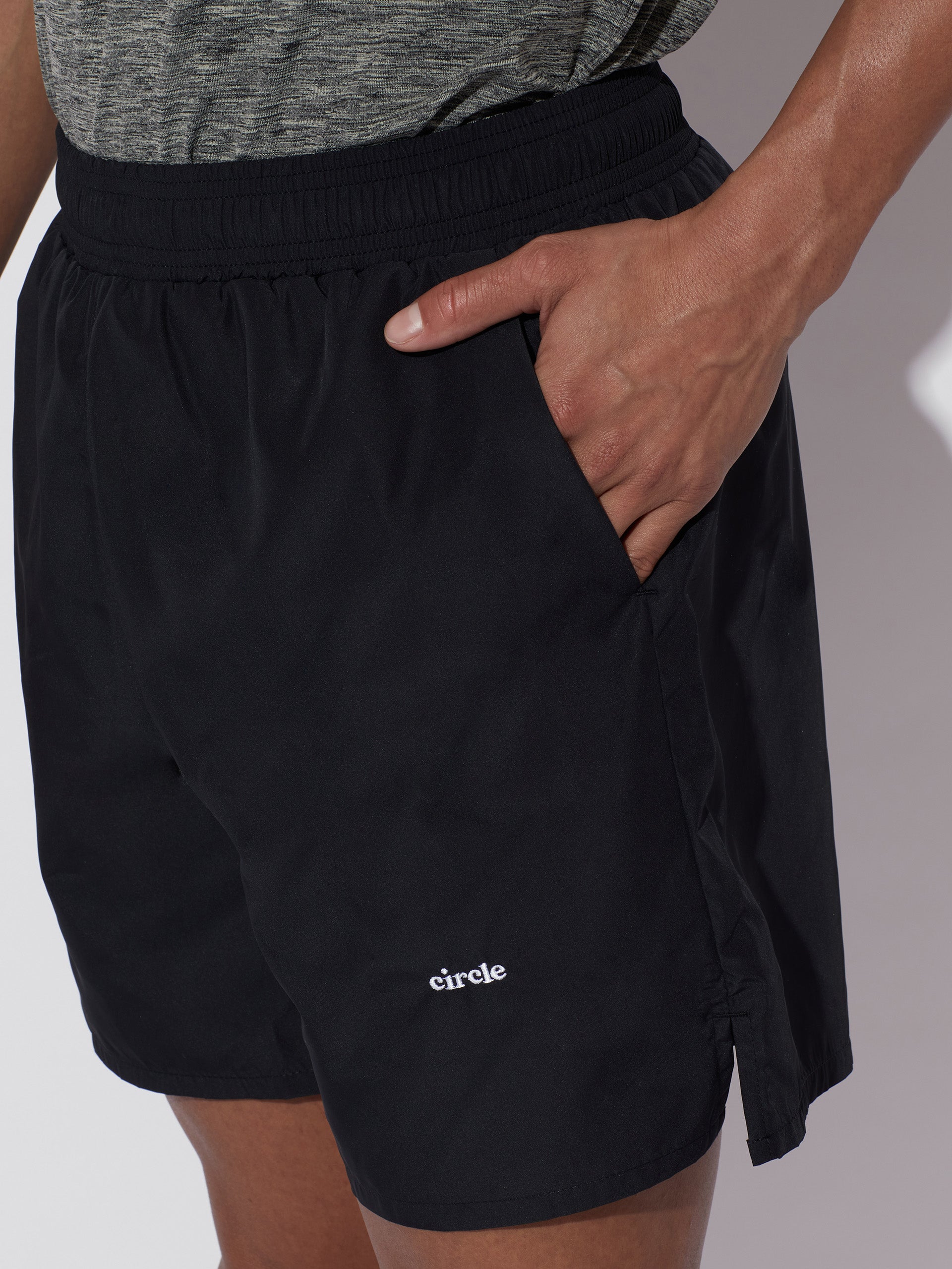 circle-sportswear-short-one-for-all image 3