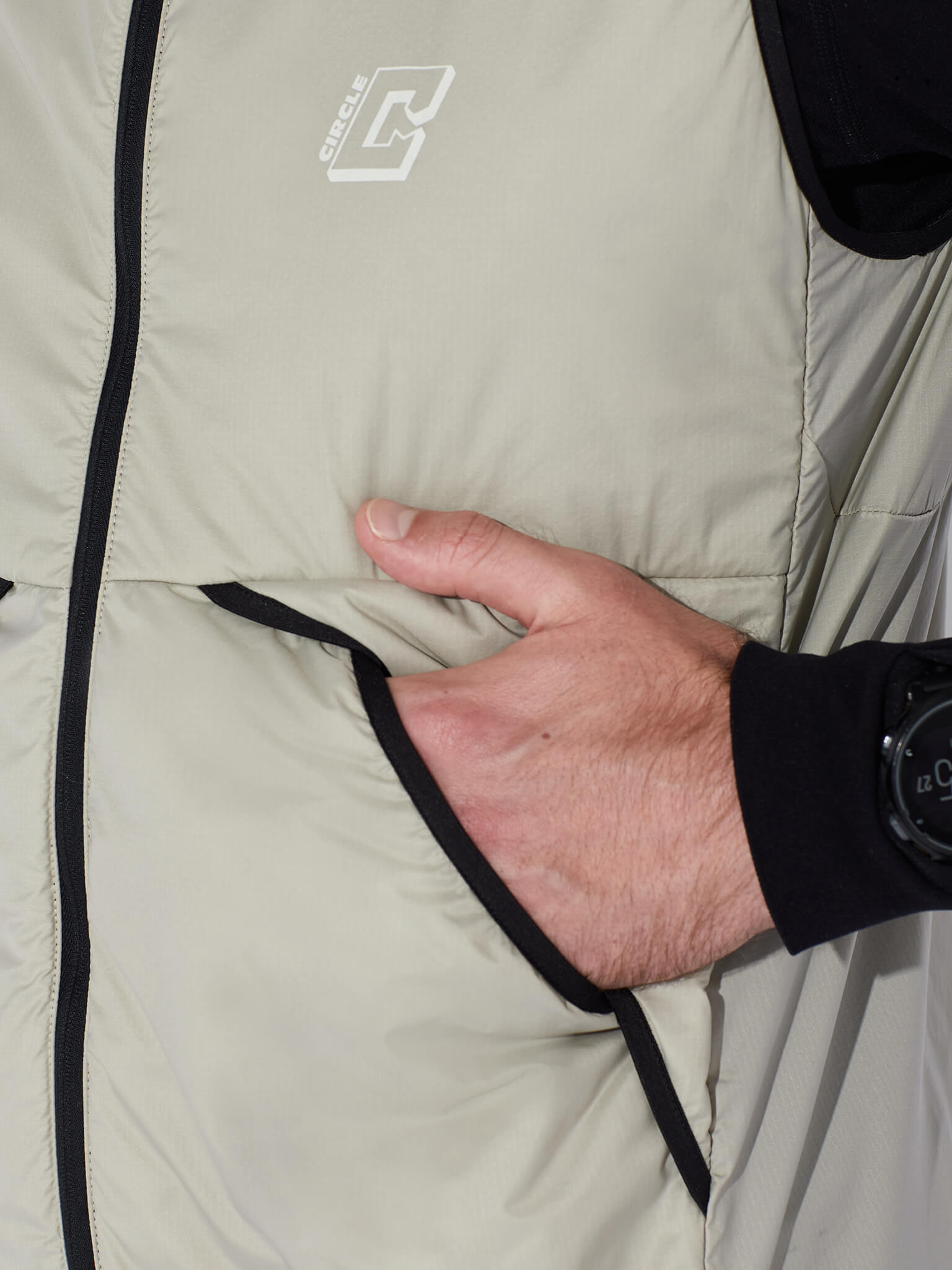 circle-sportswear-veste-sans-manche-legend-gilet-coupe-vent-thermique-ultra-l-ge image 4