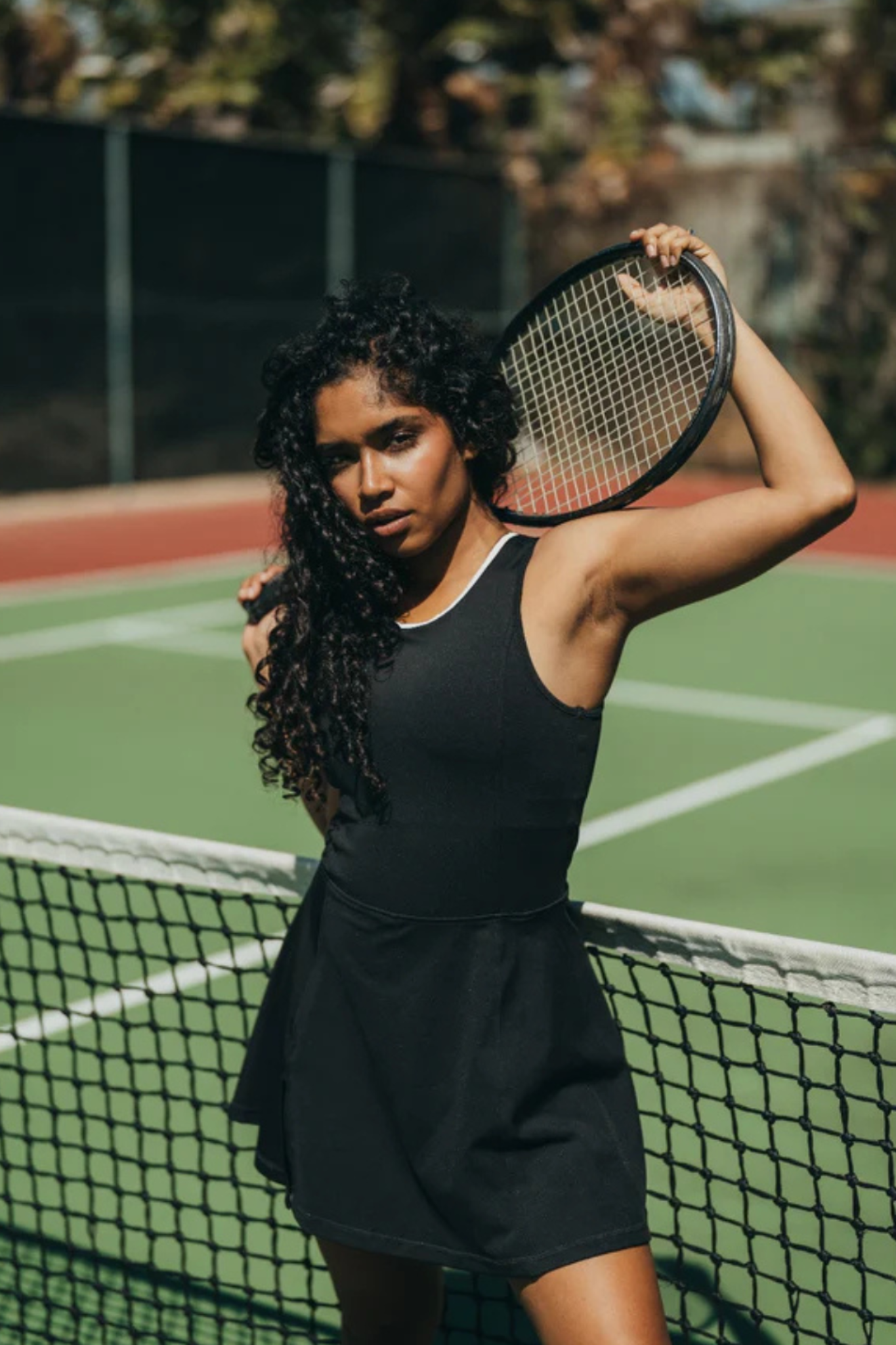 luz-collections-robe-de-tennis-rose-et-noire-robe-de-sport-avec-short-int-gr-et- image 4