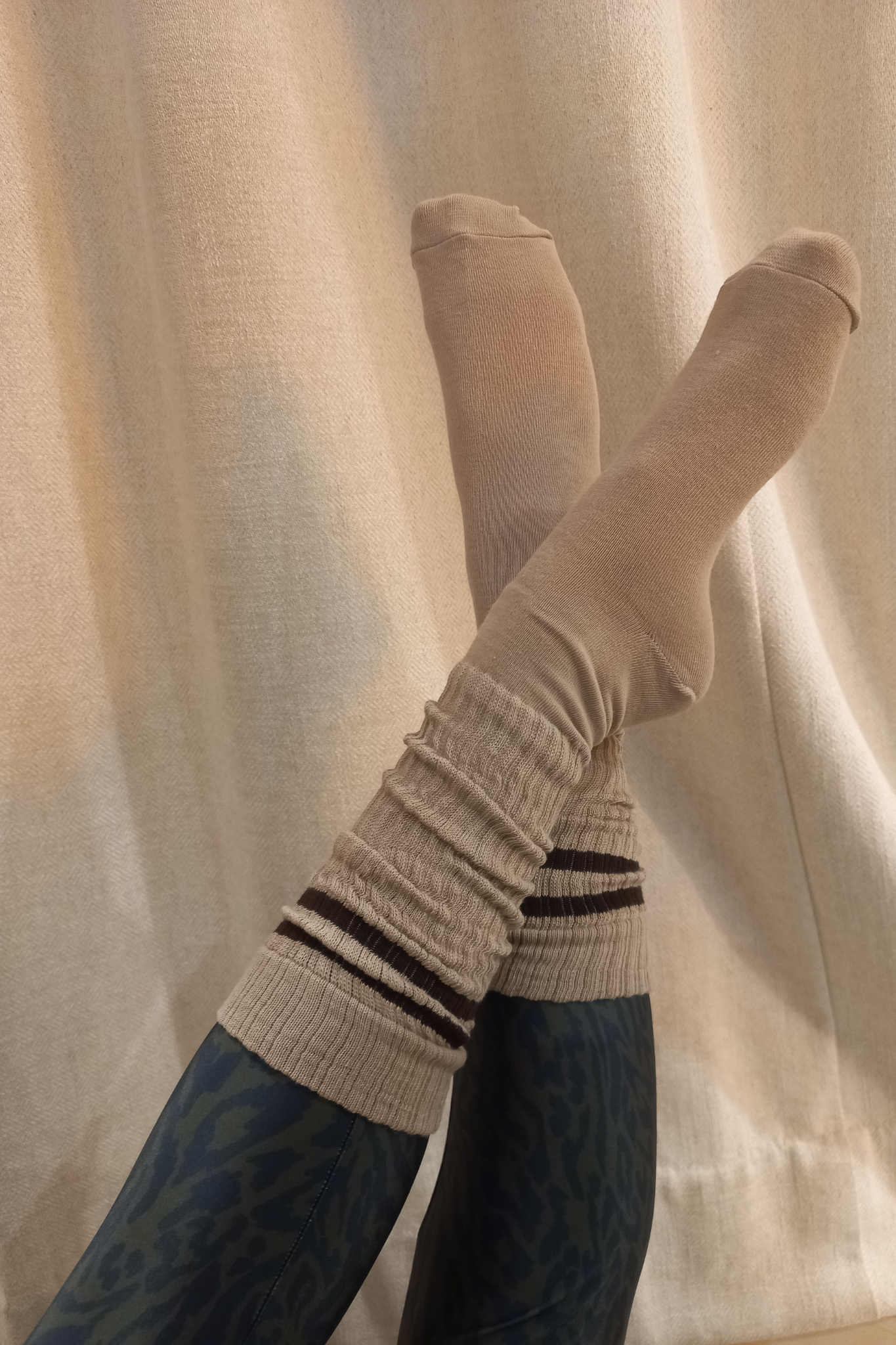luz-collections-chaussettes-beige-ray-chocolat image 2