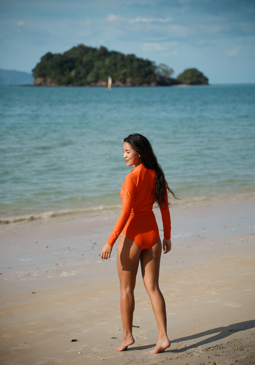 luz-collections-combinaison-leo-anti-uv-orange-manches-longues image 4