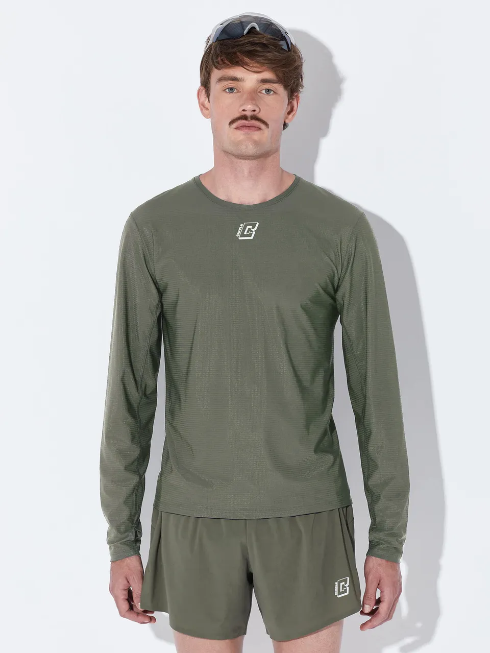 circle-sportswear-t-shirt-manches-longues-legend-homme image 1