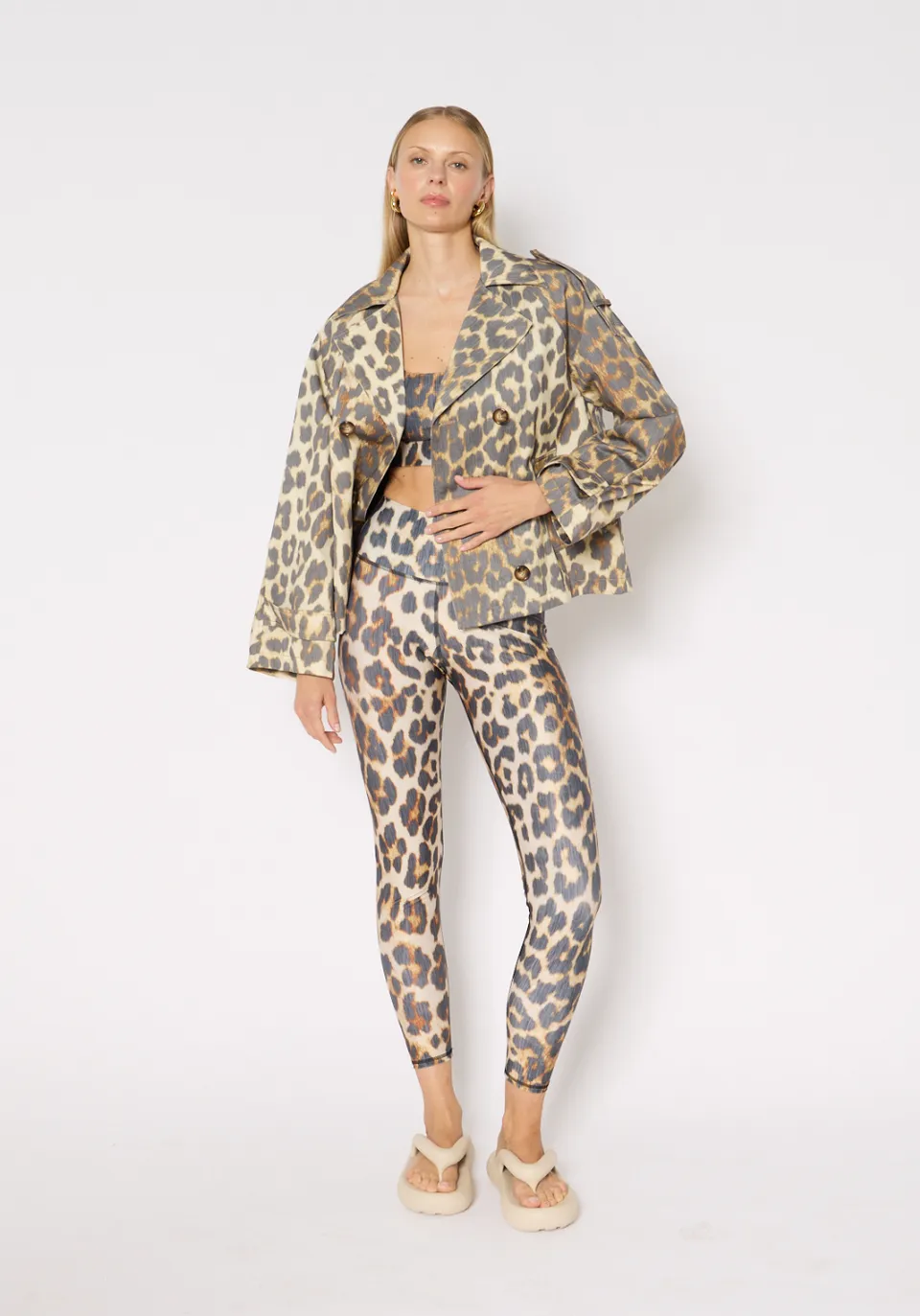 luz-collections-legging-de-sport-taille-haute-fleur-l-opard-b-r-nice image 1