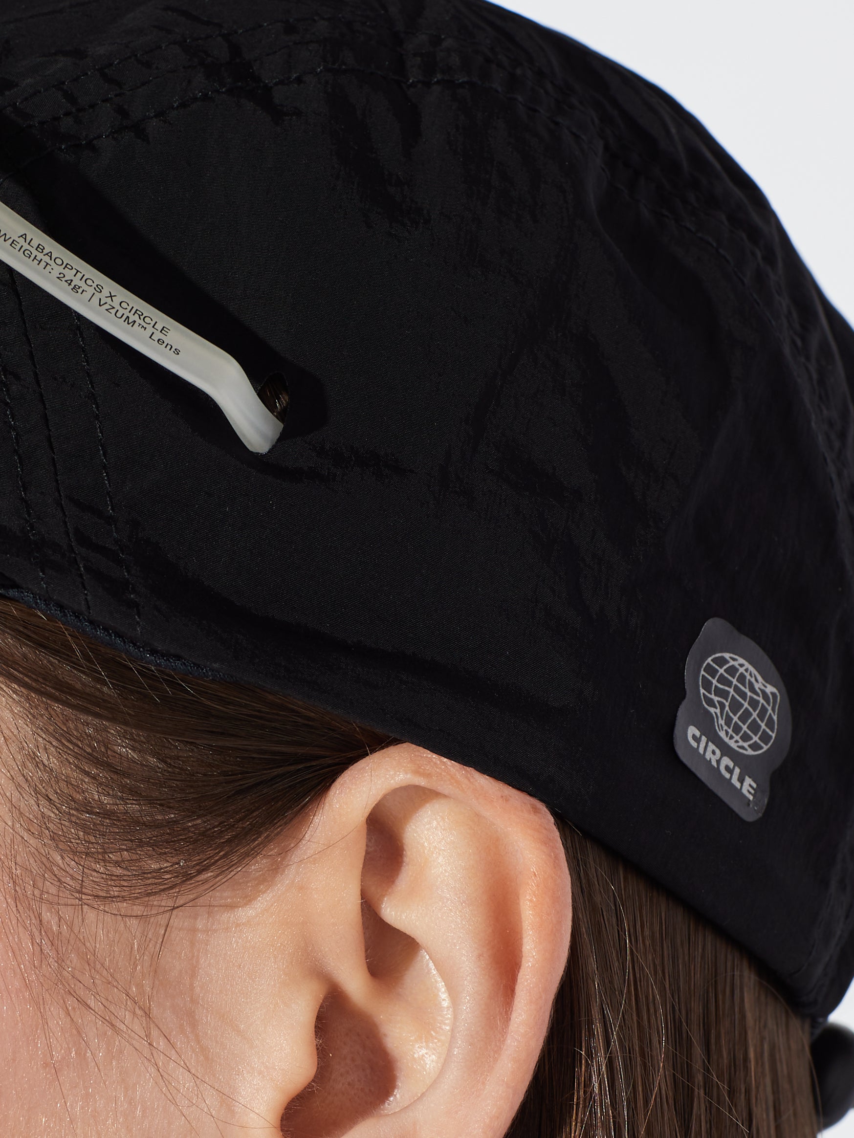 circle-sportswear-casquette-run-pop-ultra-l-g-re-32g-visi-re-souple image 4