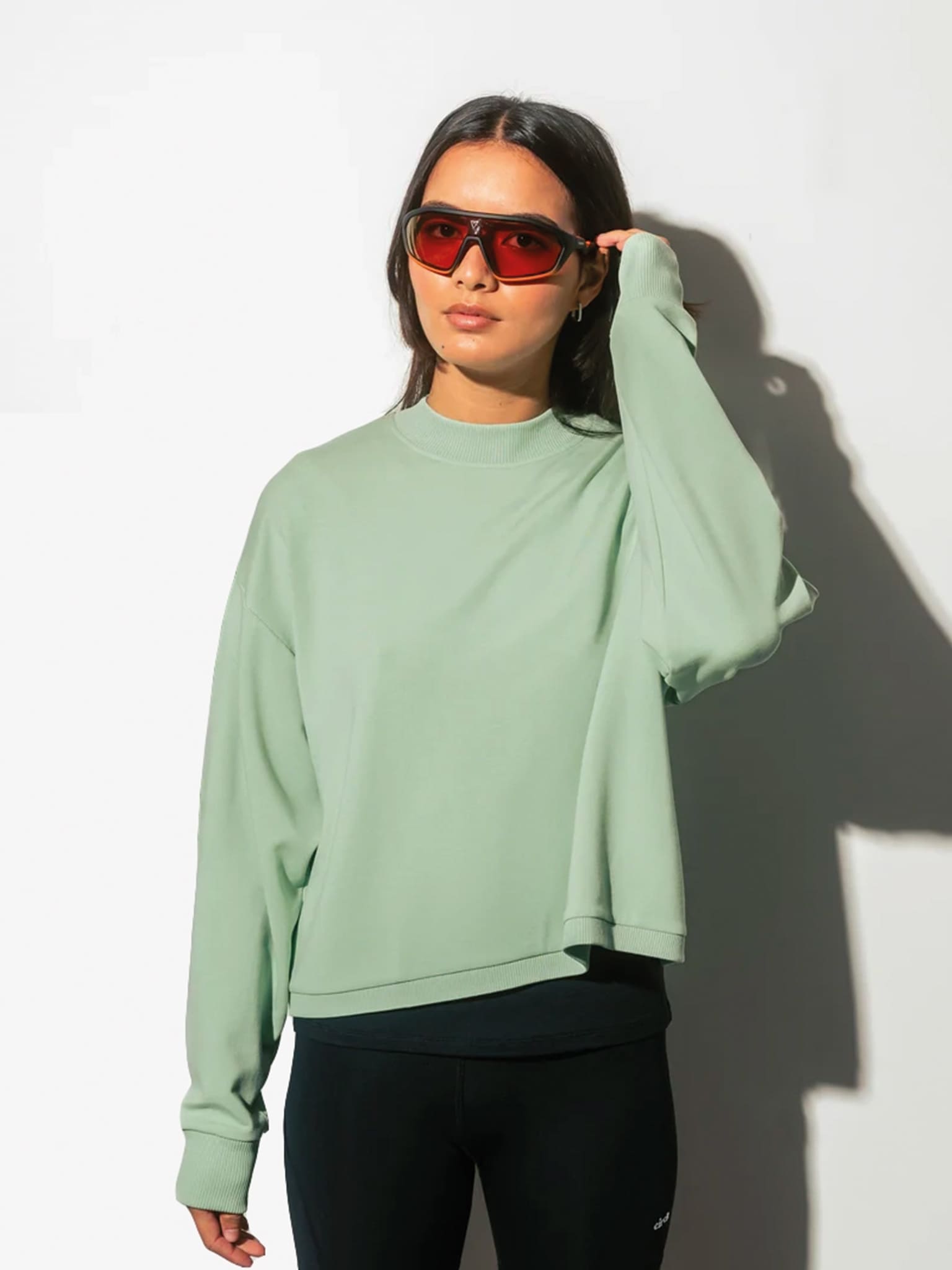 circle-sportswear-sweat-court-get-lucky-coloris-sage image 3