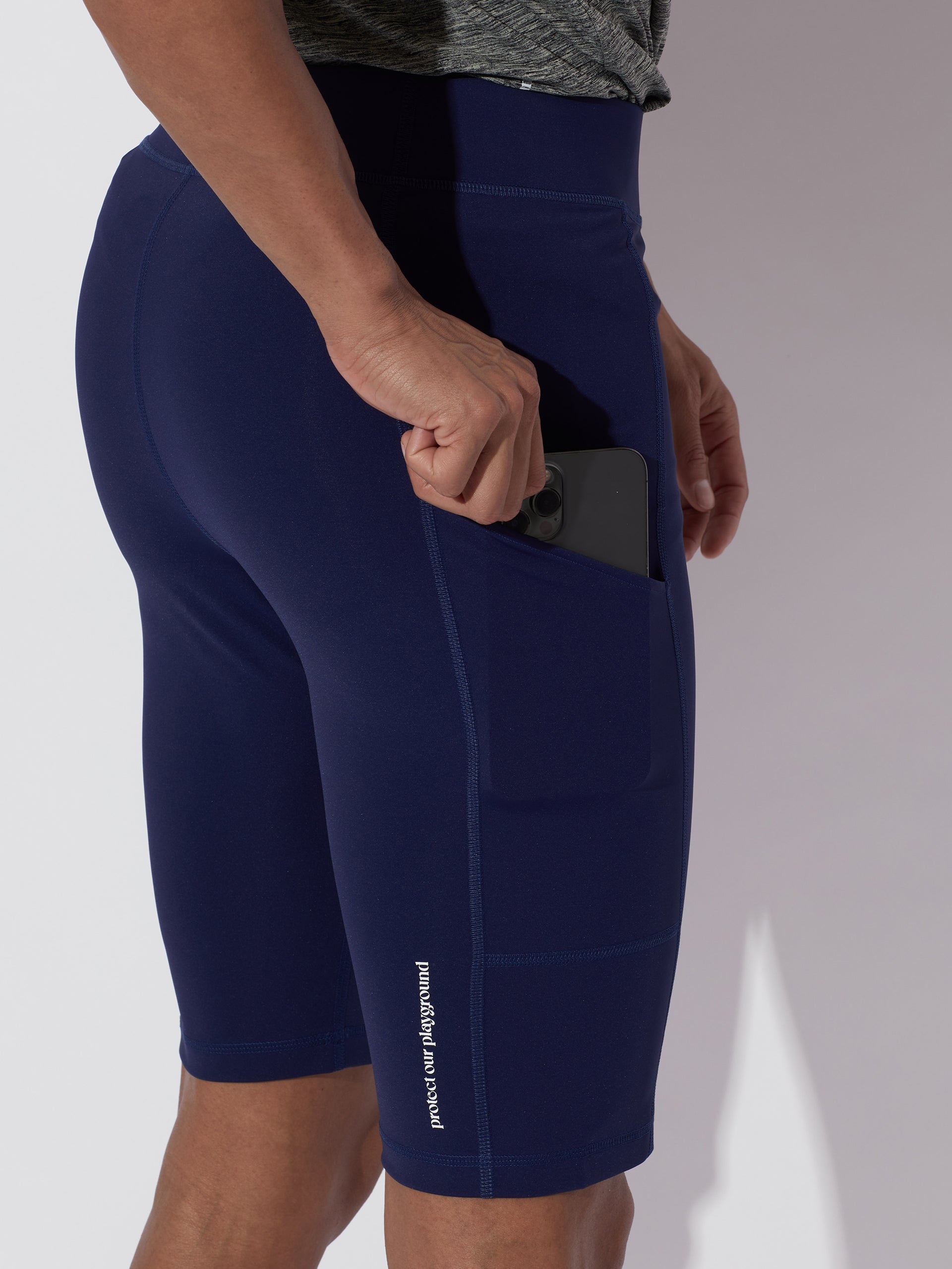circle-sportswear-short-de-compression-hit-the-road image 7