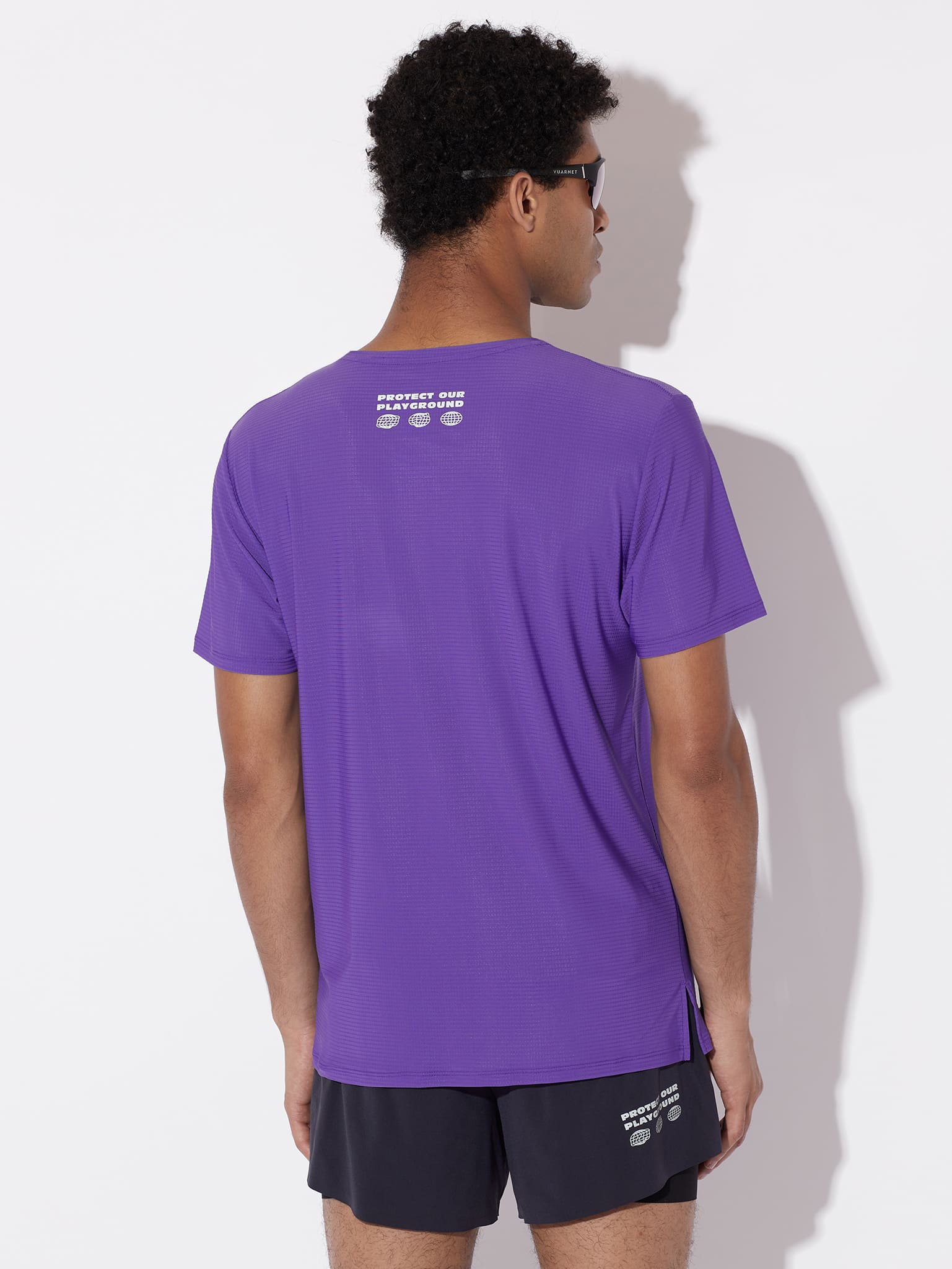 circle-sportswear-t-shirt-legend-homme image 2