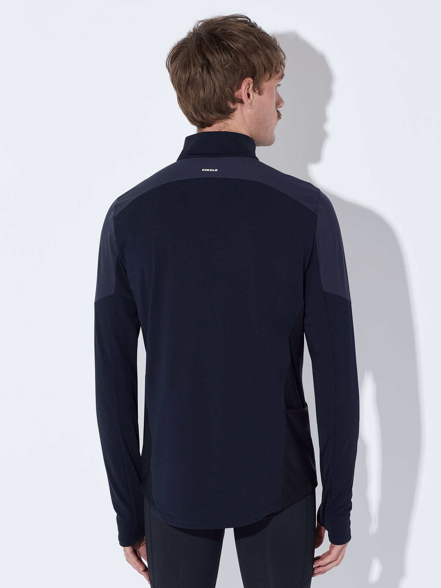 circle-sportswear-seconde-couche-winter-layer-homme-2-0-manches-longues-seamless image 3
