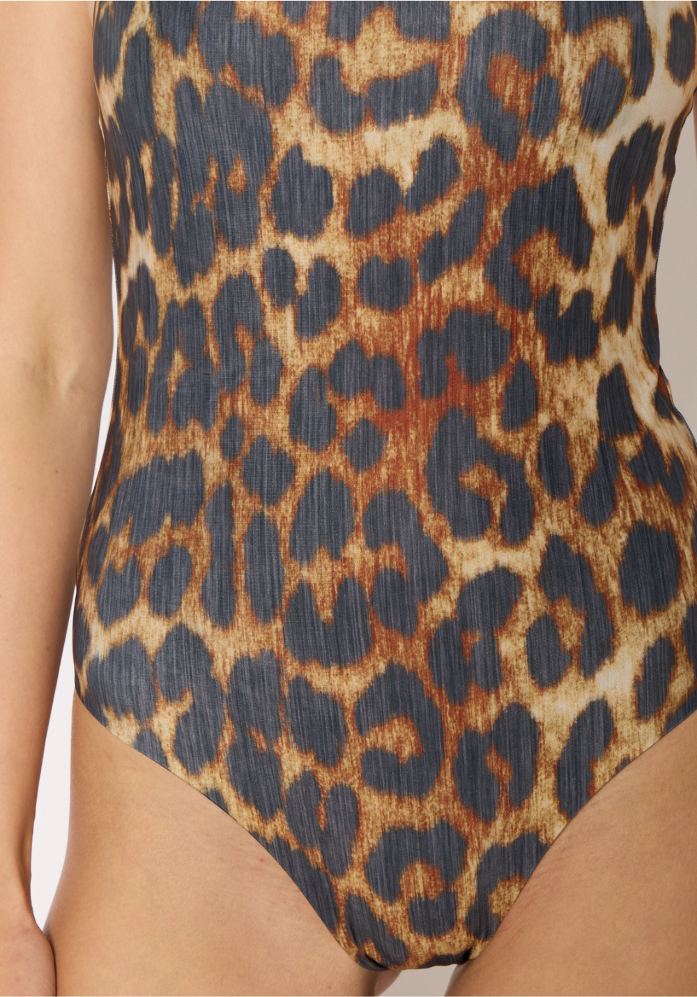 luz-collections-maillot-de-bain-une-pi-ce-noum-a-l-opard image 2