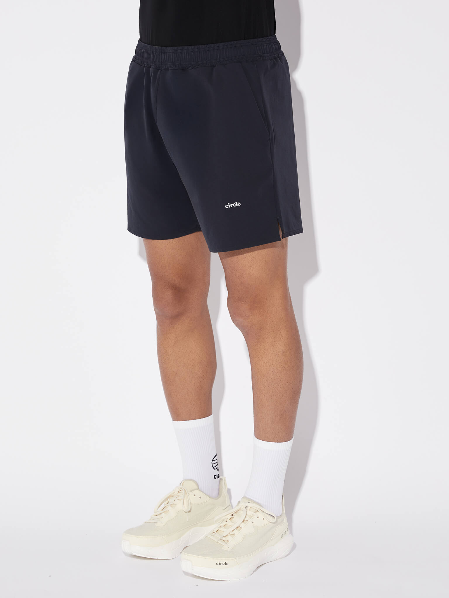 circle-sportswear-short-active-homme-short-l-ger-avec-poche-zipp-e image 7