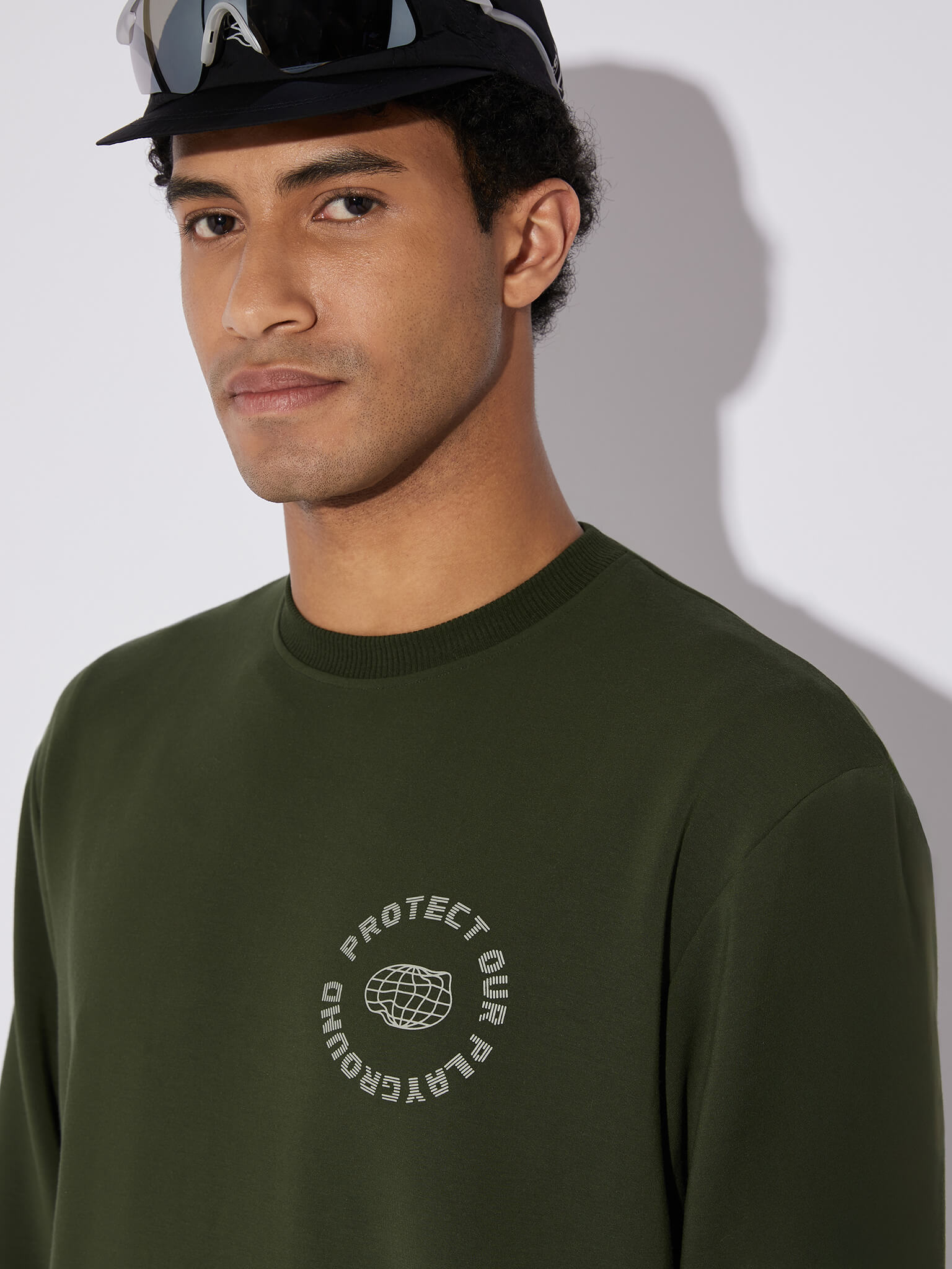 circle-sportswear-sweat-get-lucky-coupe-droite-col-rond-douceur-ultime image 1