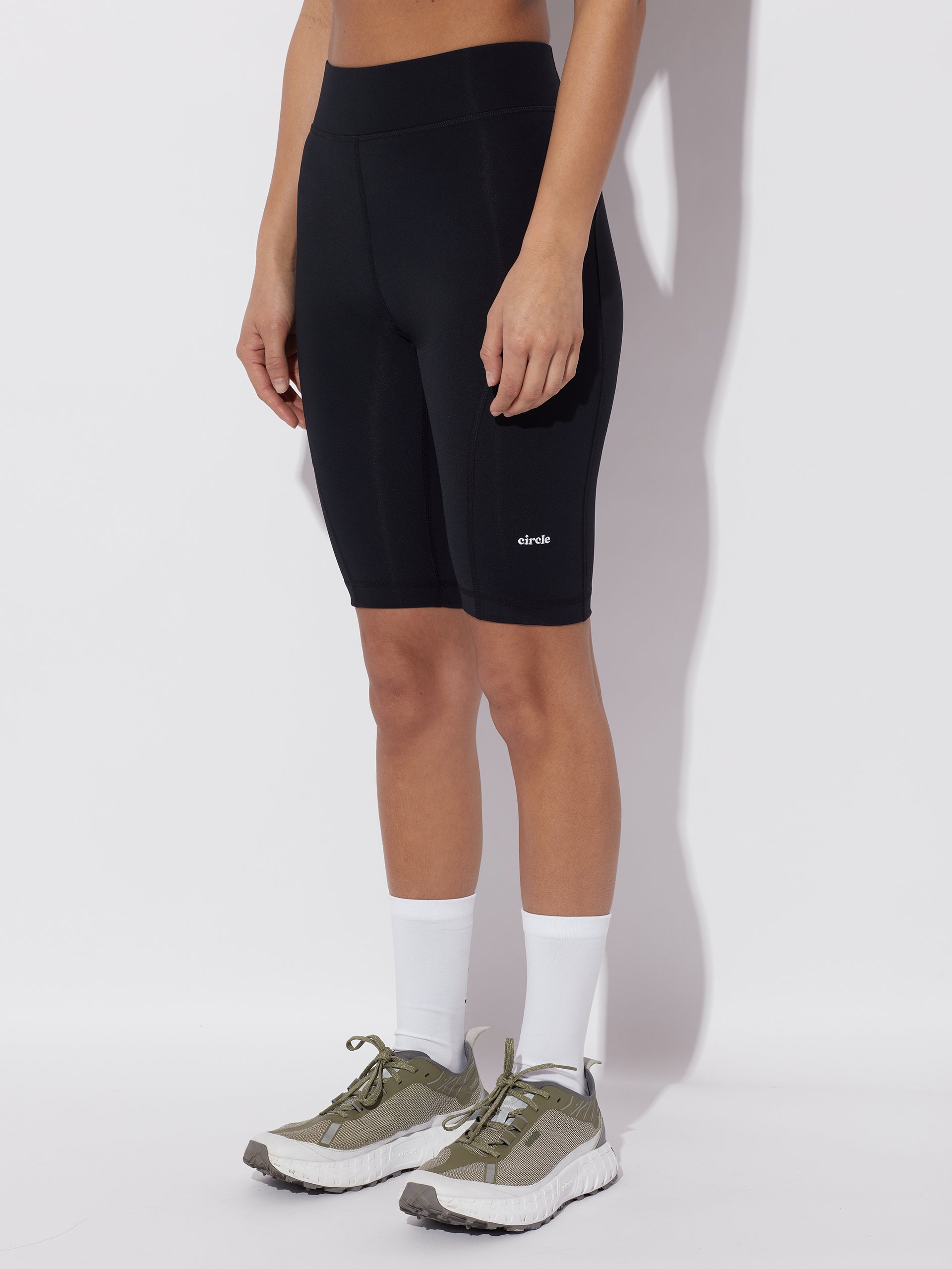 circle-sportswear-short-running-back-on-track-26-cm image 2